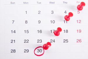 Calendar with highlighted deadlnie
